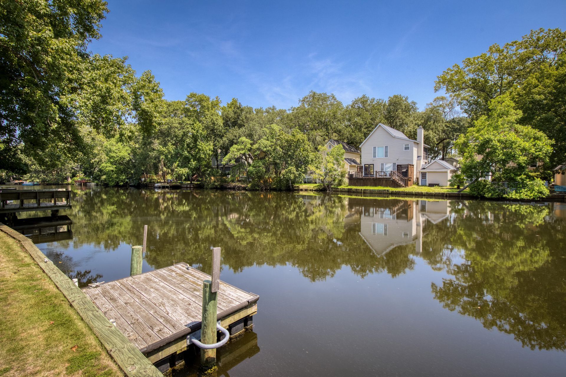812 Harbor Place Drive Photo 39