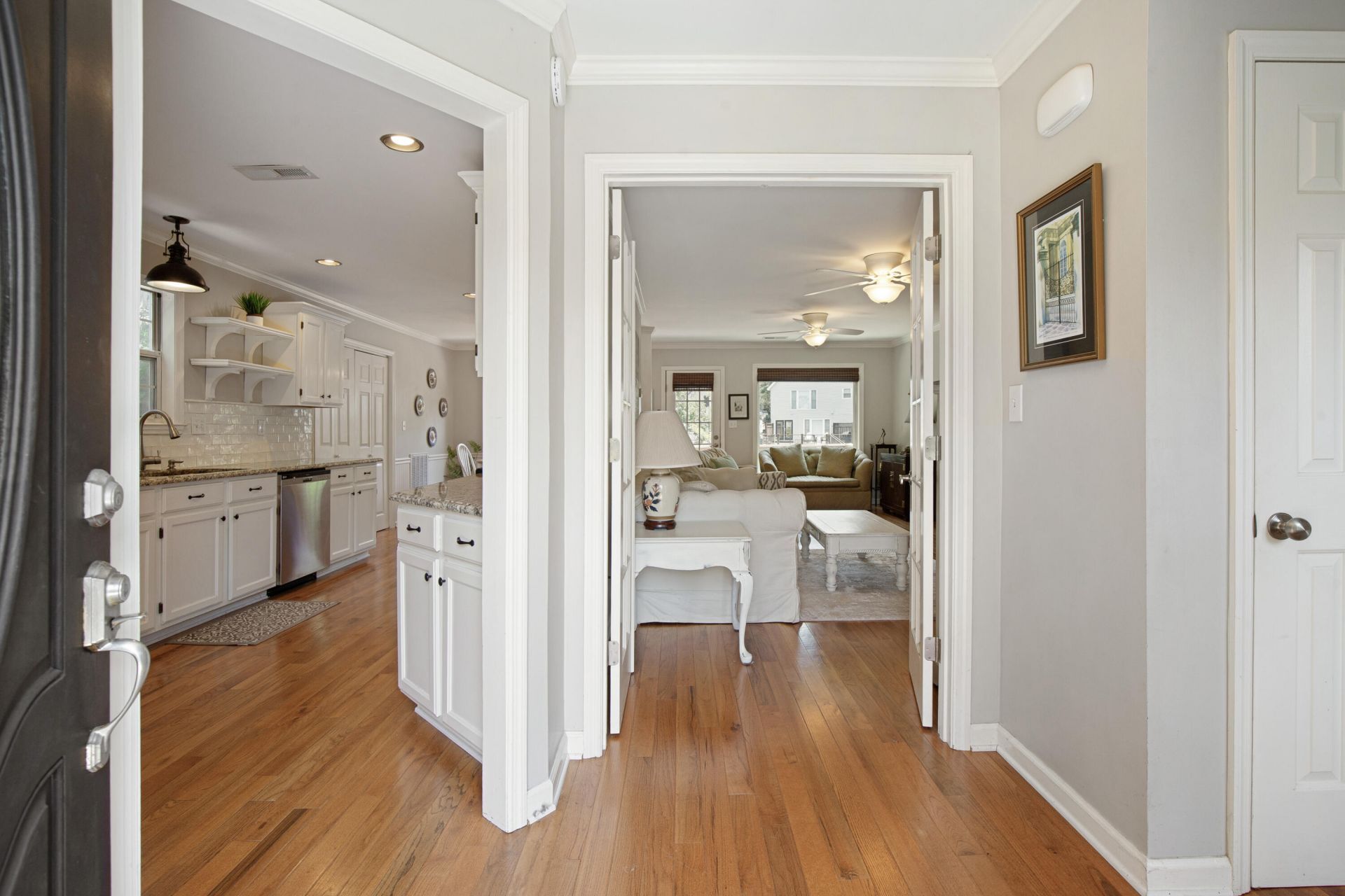 812 Harbor Place Drive Photo 4