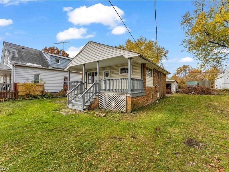 664 E 162nd Street, Cleveland, OH 44110 Photo 2