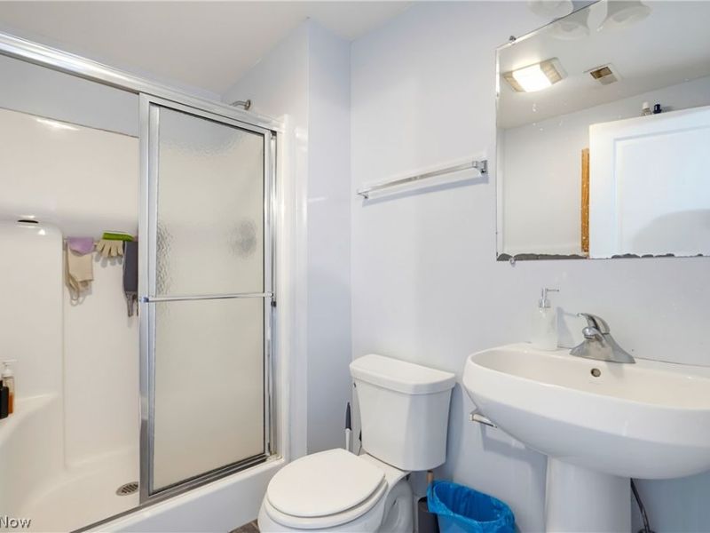 1463 E 105th Street, Cleveland, OH 44106 Photo 24