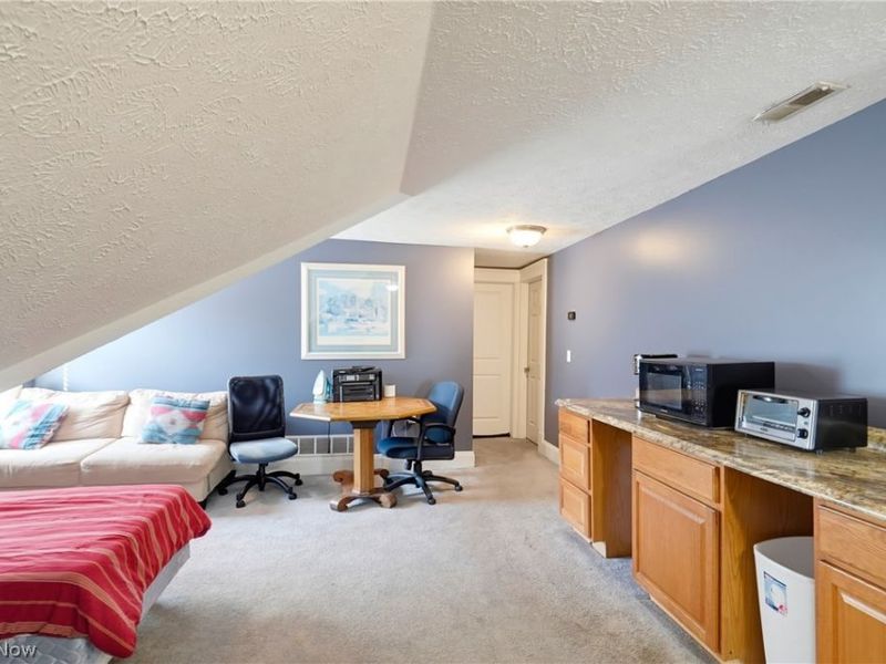 1463 E 105th Street, Cleveland, OH 44106 Photo 26