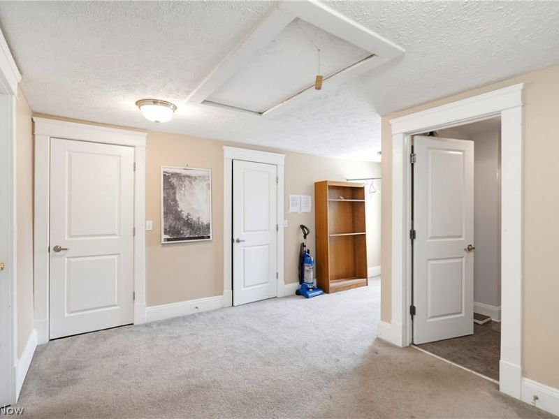 1463 E 105th Street, Cleveland, OH 44106 Photo 27