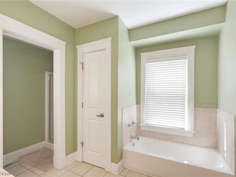 1463 E 105th Street, Cleveland, OH 44106 Photo 29