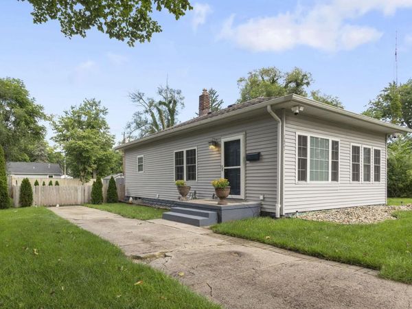 1421 Chalfant Street, South Bend, IN 46617