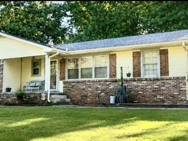 1911 Liberty Ave NW, Russellville, AL 35653