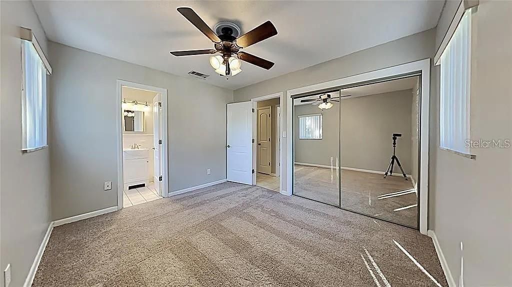 7481 Oak Street Ne, Saint Petersburg, FL 33702 Photo