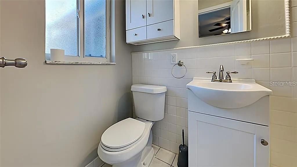 7481 Oak Street Ne, Saint Petersburg, FL 33702 Photo
