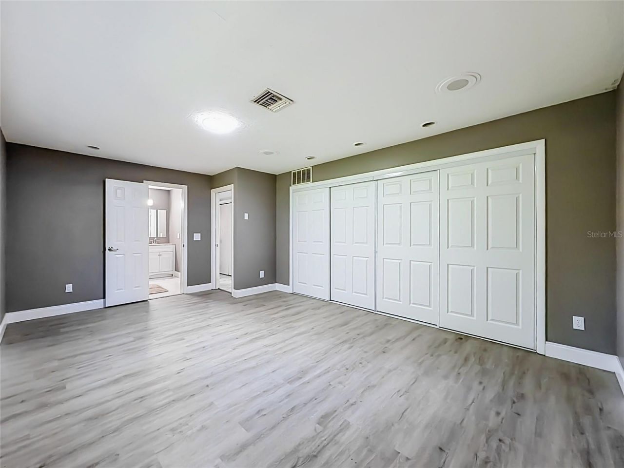 5400 Lake Jessamine Drive , Orlando, FL 32839 Photo