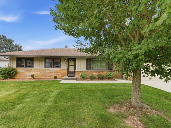 2320 Tamrack Street, Kalamazoo, MI 49006