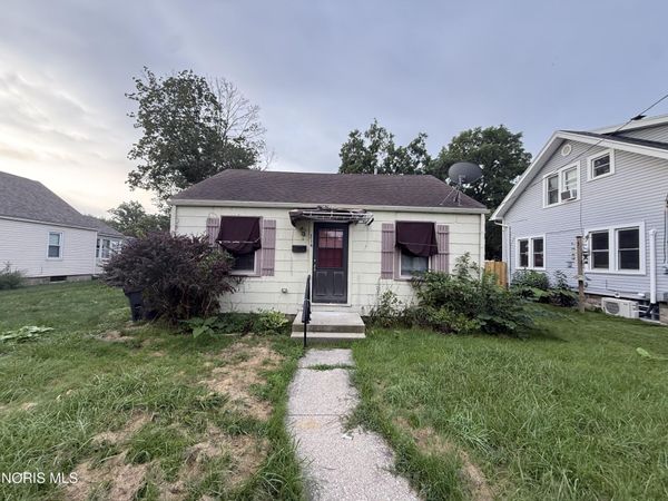 314 Clinton Street, Maumee, OH 43537