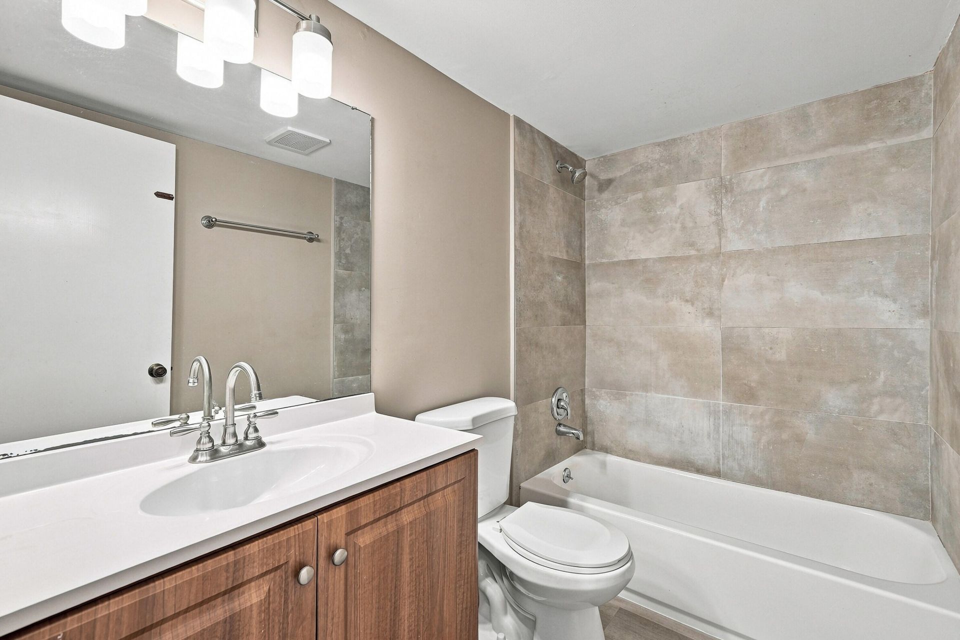 2181 W Woolbright Road, Unit N201, Boynton Beach, FL 33426 Photo