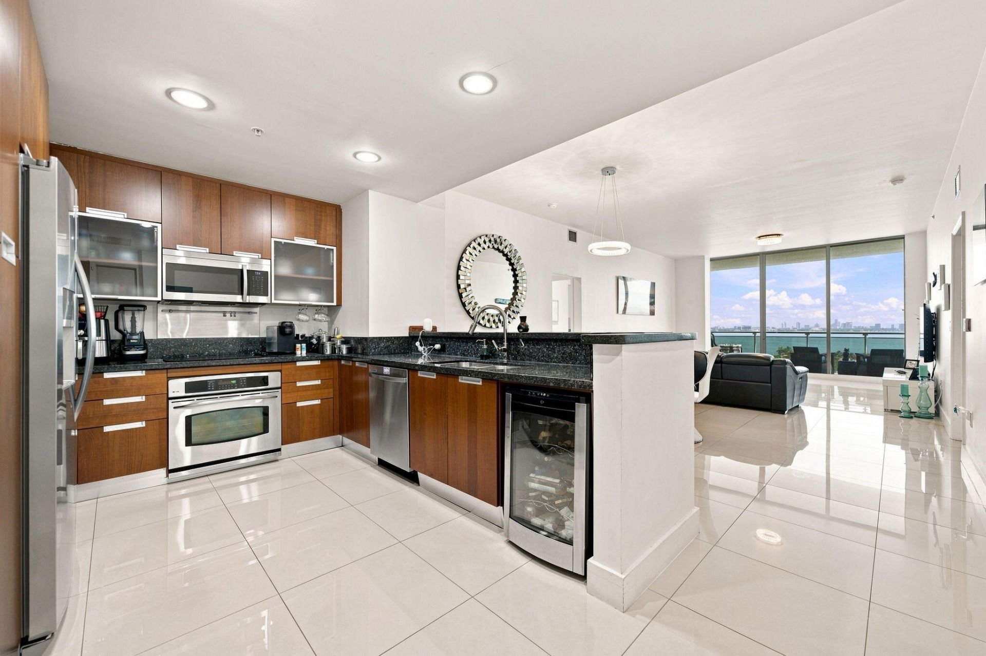 7901 Hispanola Avenue, Unit 1008, North Bay Village, FL 33141 Photo