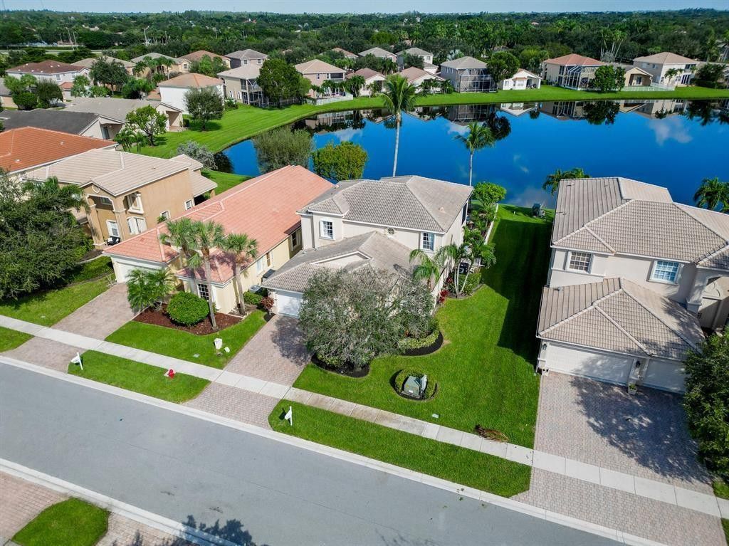 8343 Genova Way, Lake Worth, FL 33467 Photo