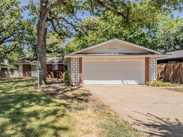 602 Buffalo Drive, Arlington, TX 76013