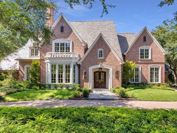 31 Robledo Drive, Dallas, TX 75230