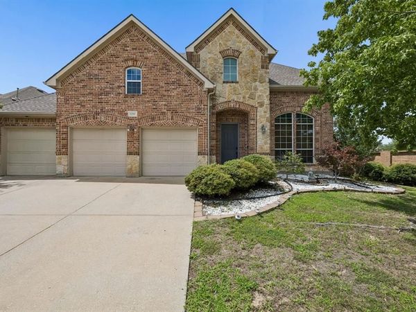 6211 Crestridge Lane, Sachse, TX 75048