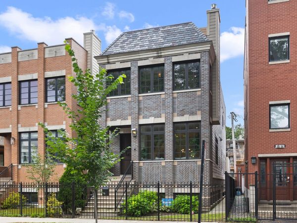 3619 N HERMITAGE Avenue , Chicago, IL 60613