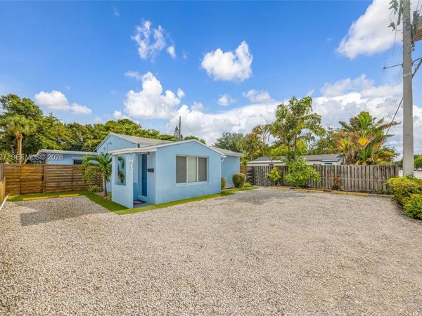 817 SW 12th St , Fort Lauderdale, FL 33315