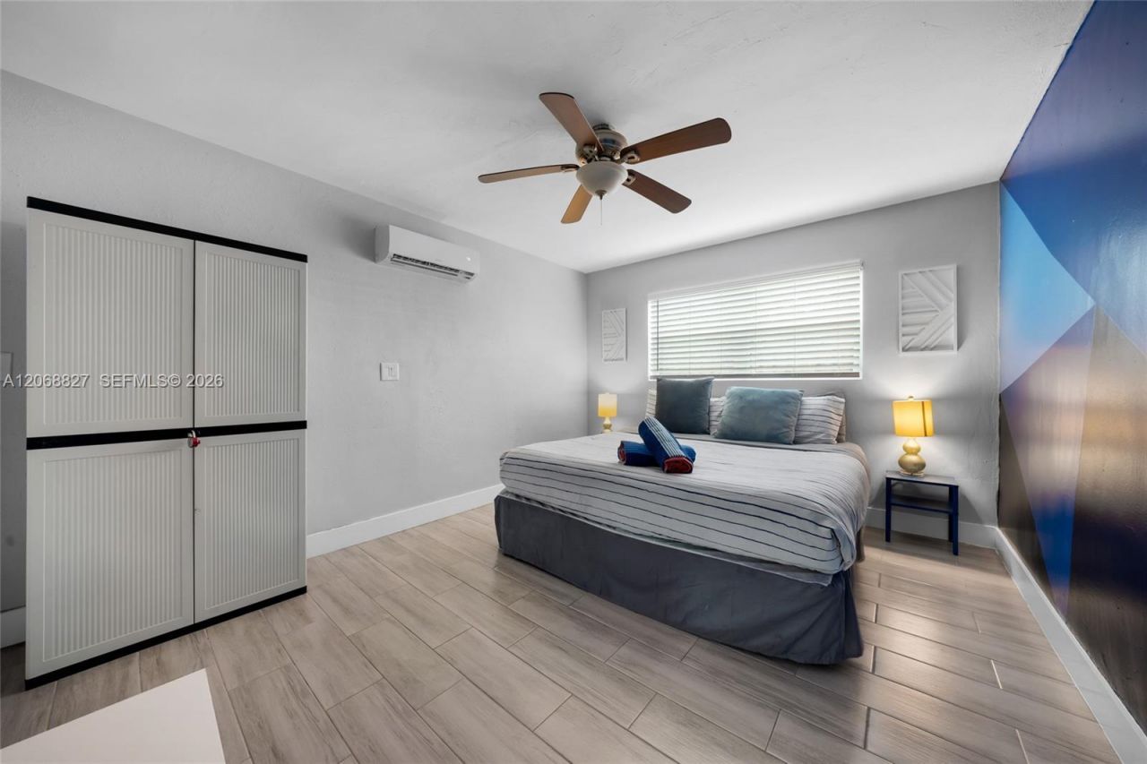 817 SW 12th St , Fort Lauderdale, FL 33315 Photo