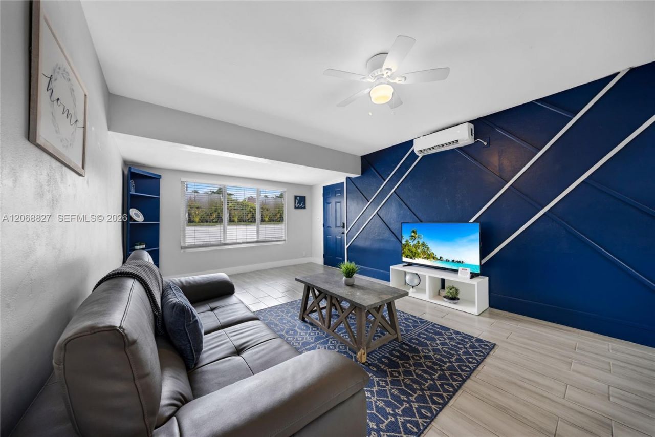 817 SW 12th St , Fort Lauderdale, FL 33315 Photo