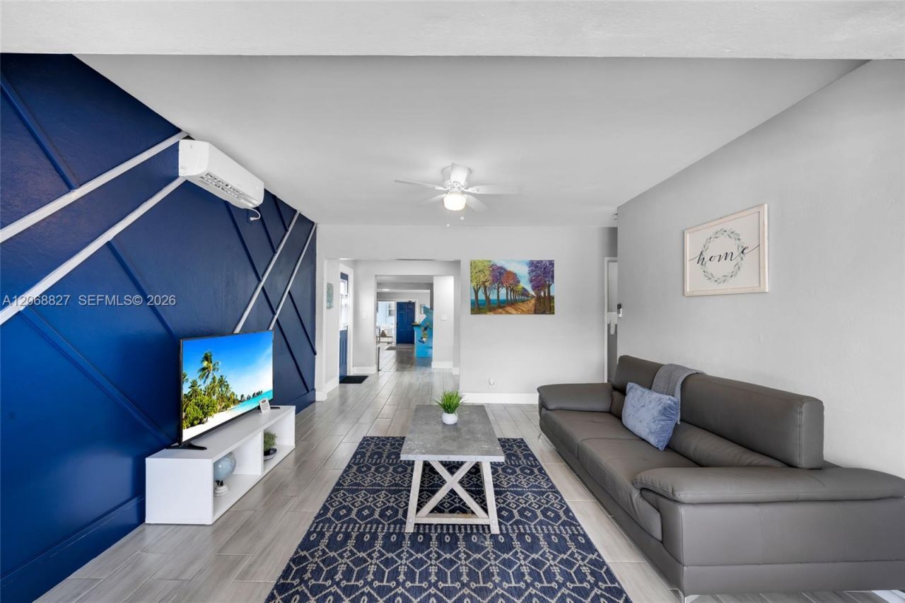 817 SW 12th St , Fort Lauderdale, FL 33315 Photo