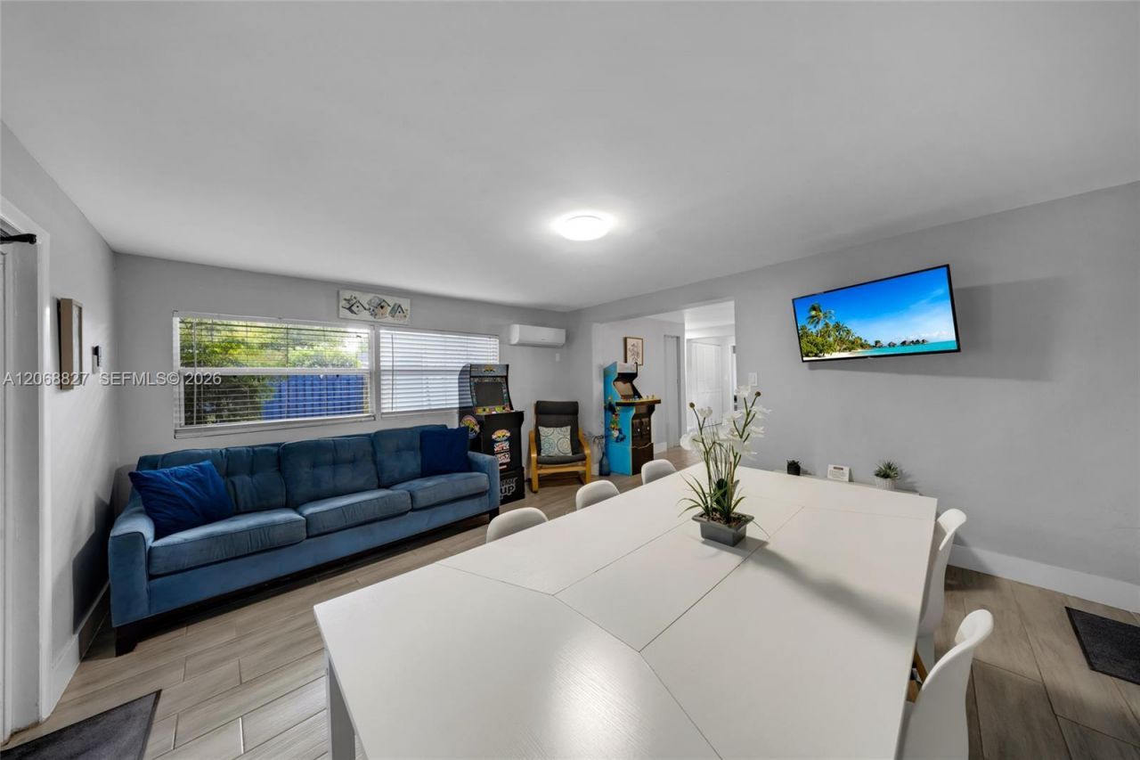 817 SW 12th St , Fort Lauderdale, FL 33315 Photo