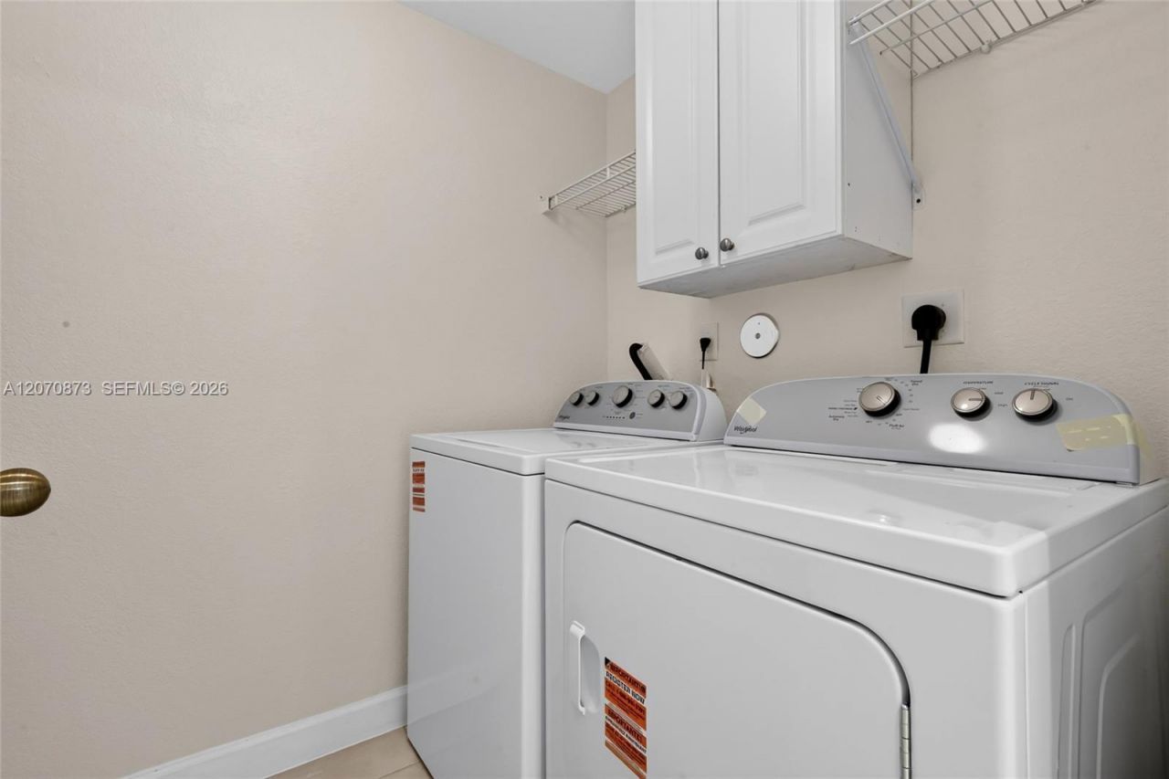 14946 SW 9th Way , Miami, FL 33194 Photo