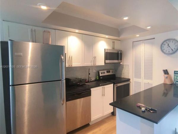 201 178th Dr , Unit 326, Sunny Isles Beach, FL 33160