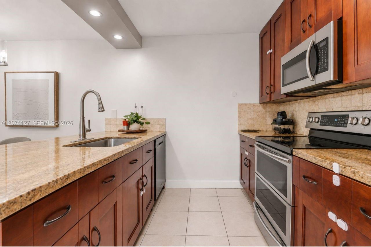 804 SW 119th Way , Unit 804, Davie, FL 33325 Photo