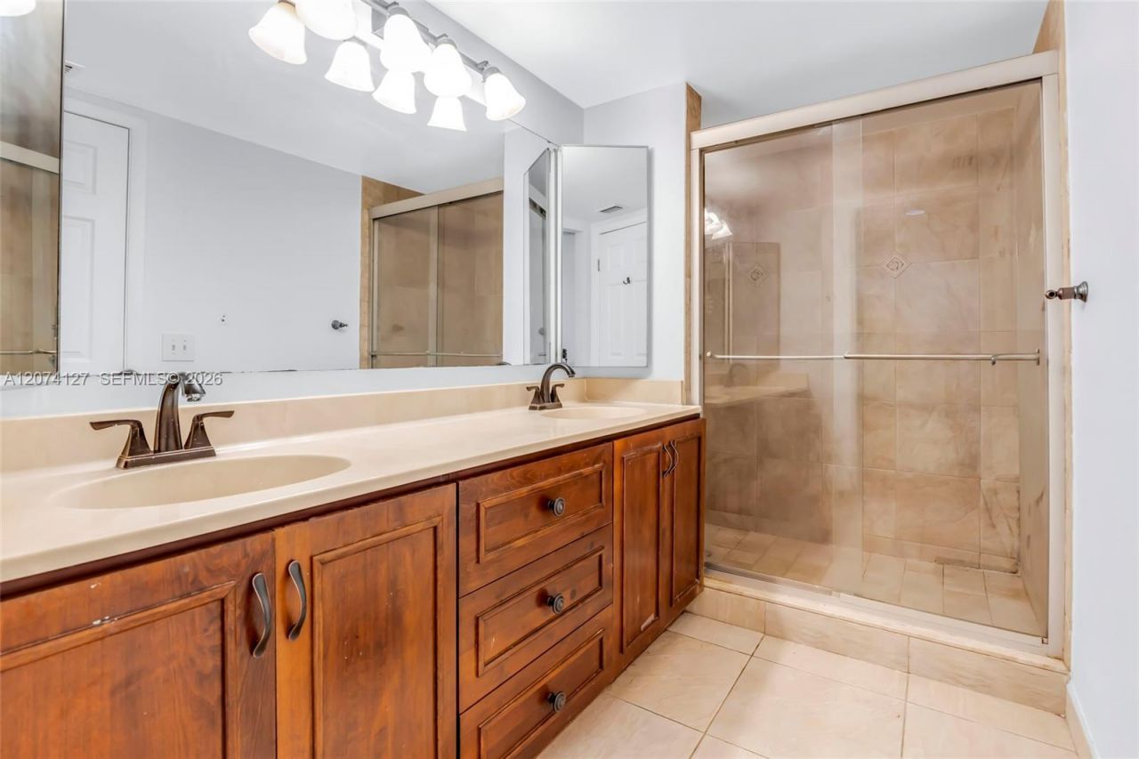 804 SW 119th Way , Unit 804, Davie, FL 33325 Photo