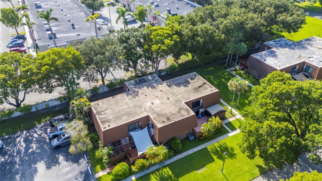 804 SW 119th Way , Unit 804, Davie, FL 33325 Photo