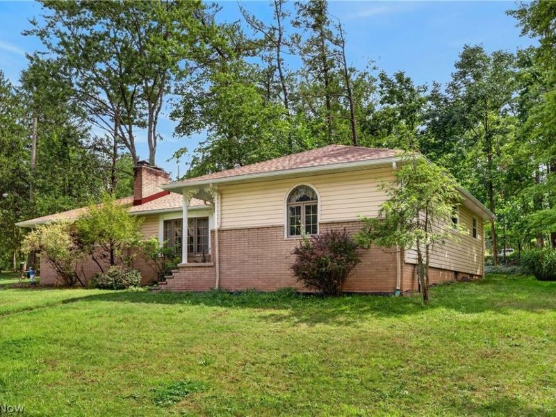 1164 Edgecliff Drive , Bedford, OH 44146 Photo 46