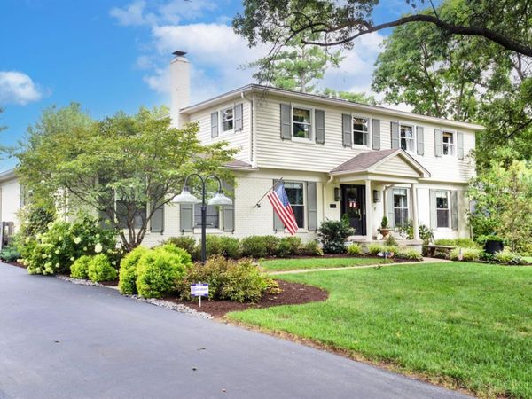 7711 Stonehenge Drive, Cincinnati, OH 45242