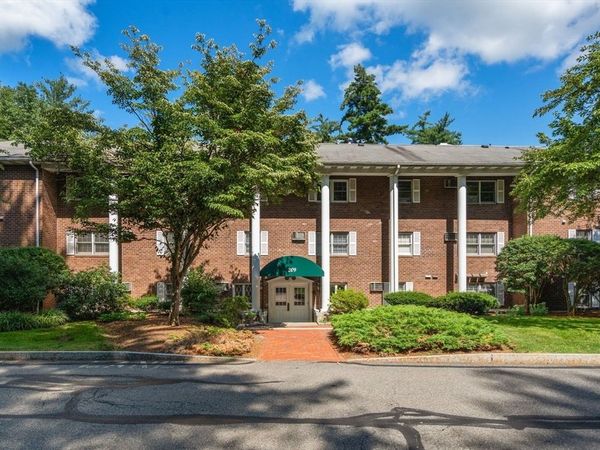 209 Great Rd, Unit C2, Acton, MA 01720