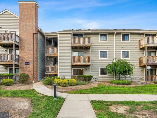 1907 RAVENS CREST DRIVE, PLAINSBORO, NJ 08536