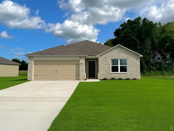 16523 Osceloa Avenue, Moundville, AL 35474