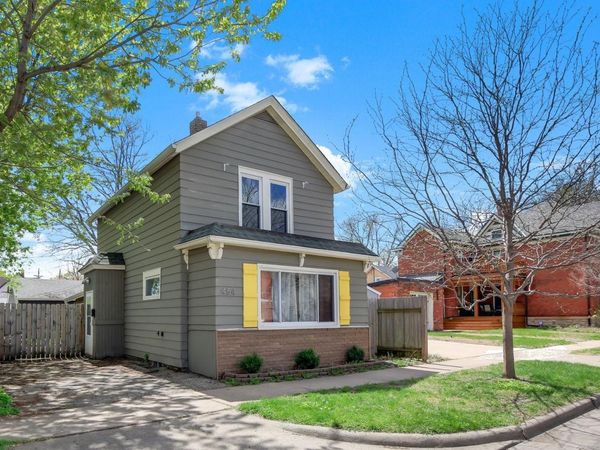 454 Michigan Street , Saint Paul, MN 55102