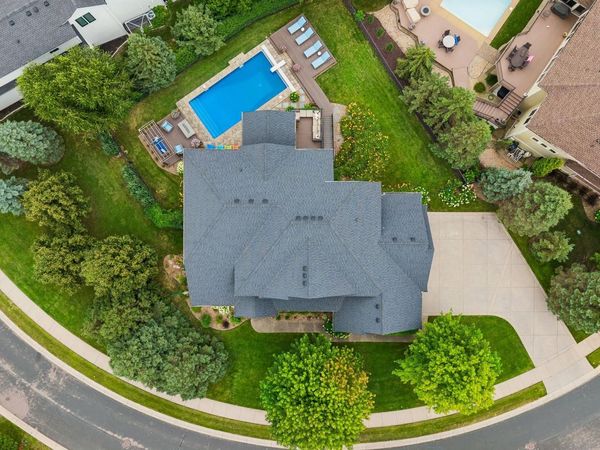10053 Trails End Road , Chanhassen, MN 55317