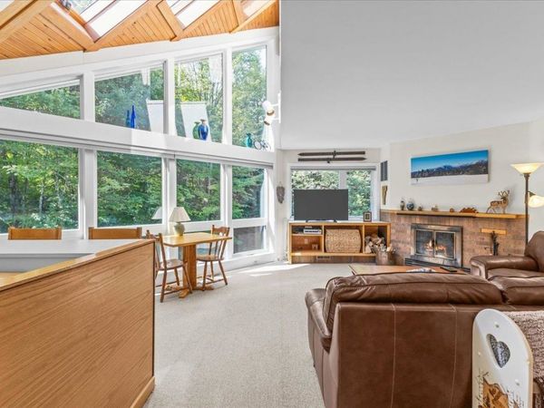 54 Madison Avenue, Warren, VT 05674