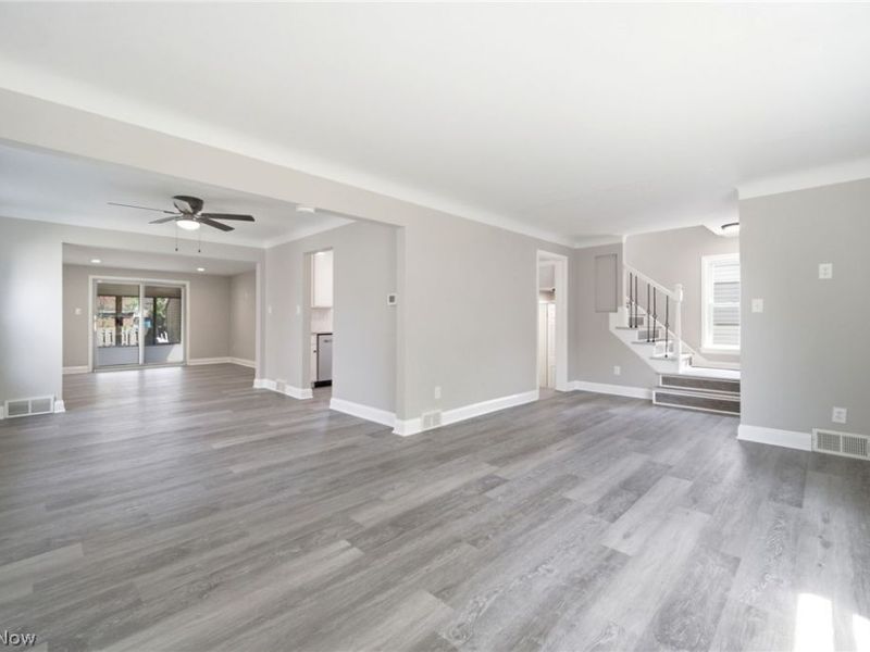 3753 Berkeley Road, Cleveland Heights, OH 44118 Photo 9