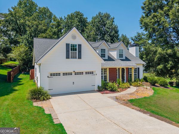 6078 Hillsdale Circle, Flowery Branch, GA 30542