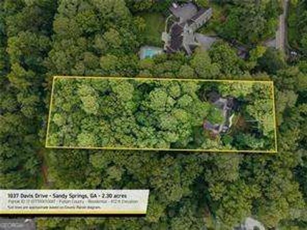 1037 Davis Drive, Sandy Springs, GA 30327