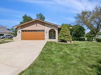 9860 Cambridge Drive, Mokena, IL 60448 primary photo