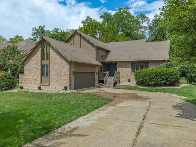 1828 W Tamarron Court, Clearcreek Township, OH 45066 Photo 44