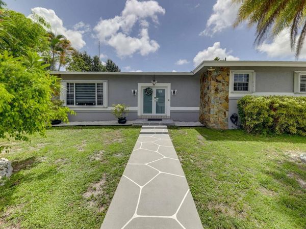 3609 SW 58TH Avenue, West Park, FL 33023