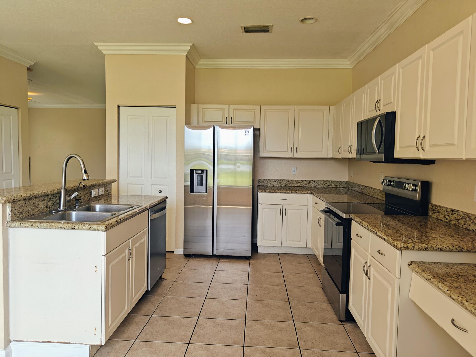 624 Garden Cress Trail, Royal Palm Beach, FL 33411 Photo