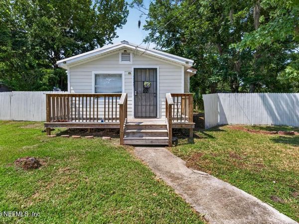 5545 PLYMOUTH Street, Jacksonville, FL 32205