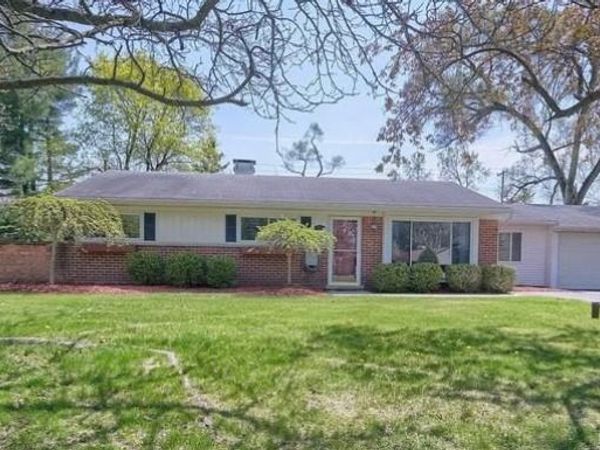 37711 Carson Street , Farmington Hills, Mi 48331