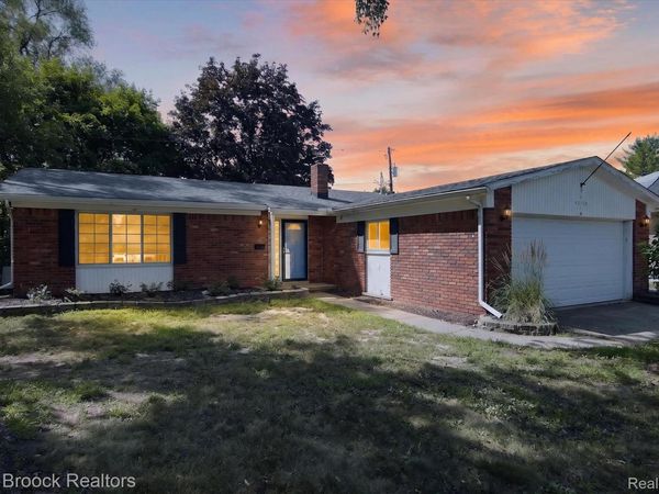 42459 Postiff Avenue, Plymouth Township, Mi 48170