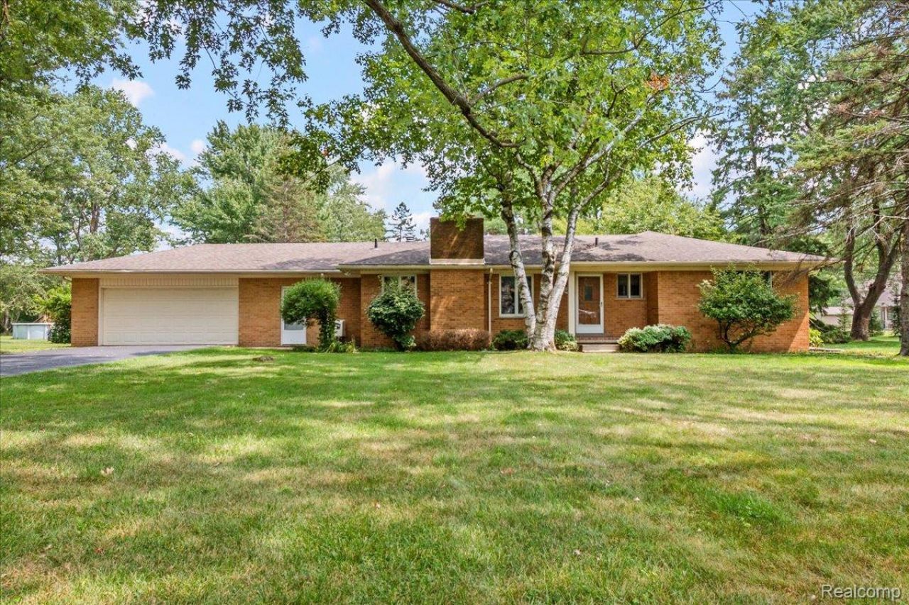 5860 Wright Drive, Troy, Mi 48098 Main Photo
